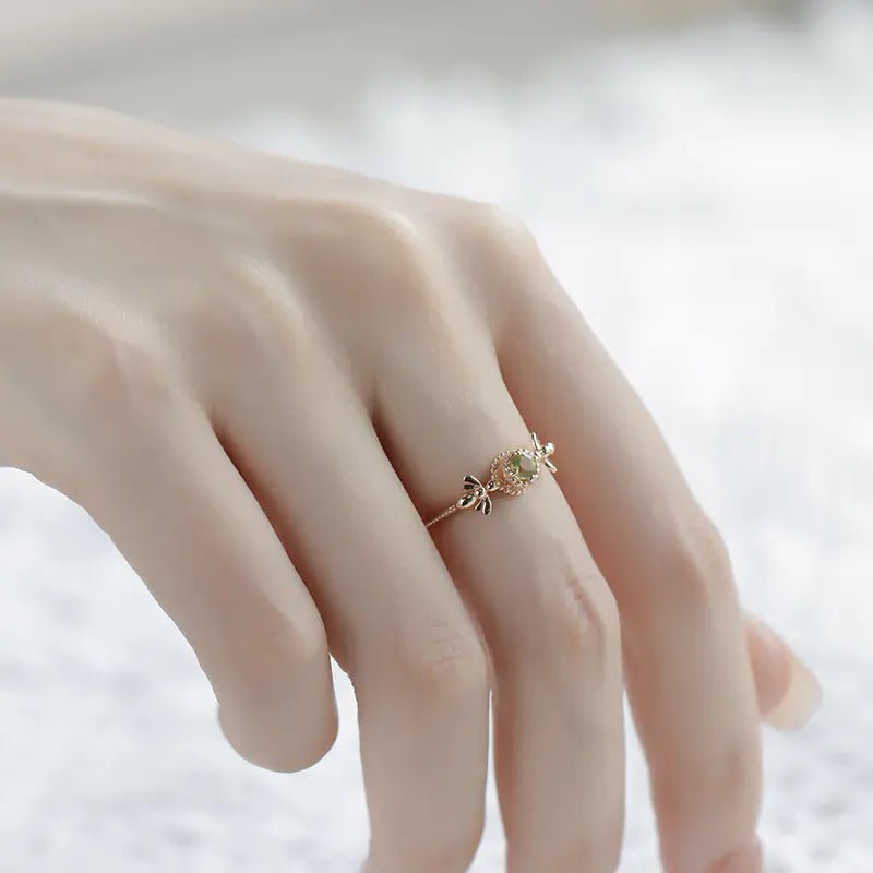 Natural Olivine Ring for Women's Fashion - FASTSHOPP👜