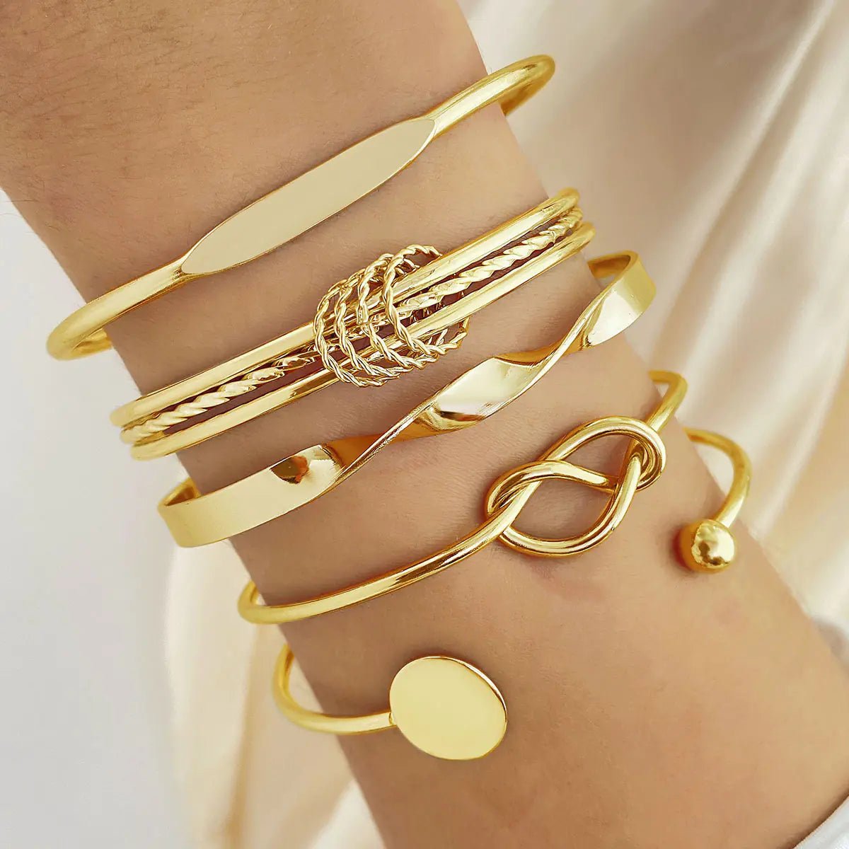 Retro Simple Chain Fashion Bracelet - FASTSHOPP👜